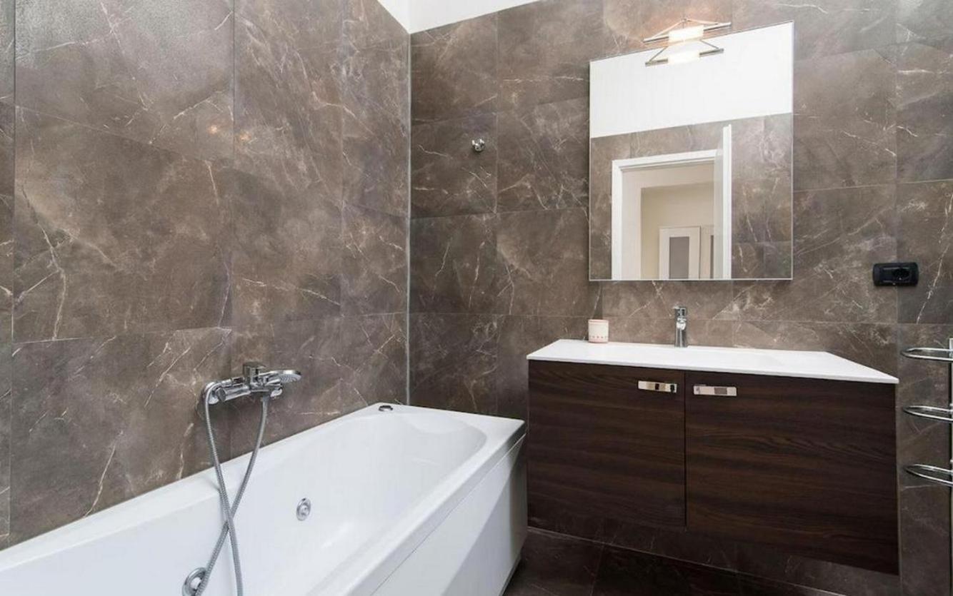 1appartement Lumineuxcheckprofile Cannes